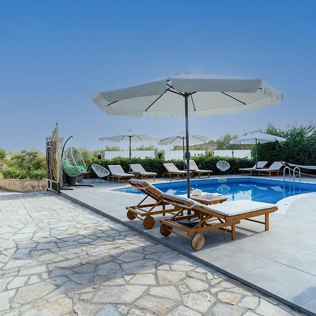 Villa Bella Sole Kalipadhon ภายนอก รูปภาพ