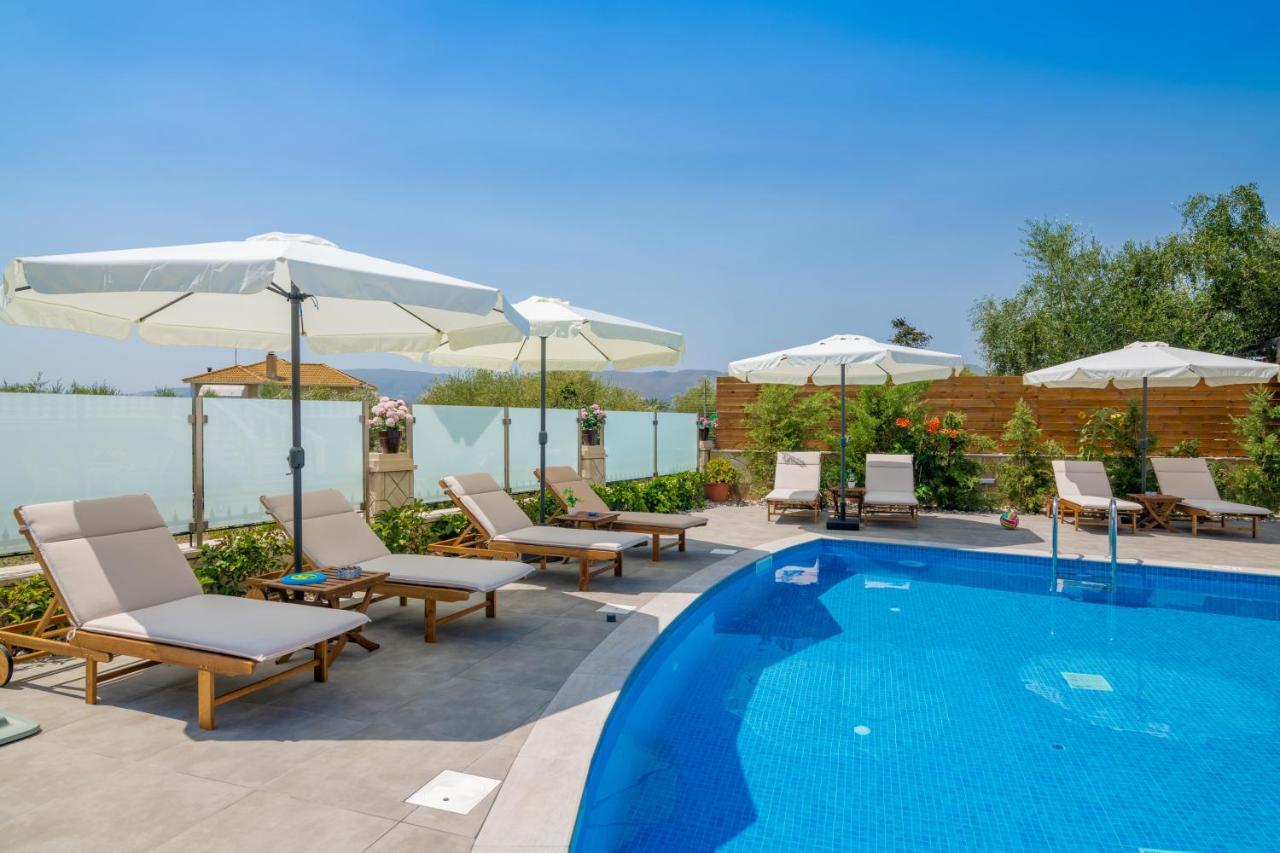 Villa Bella Sole Kalipadhon ภายนอก รูปภาพ